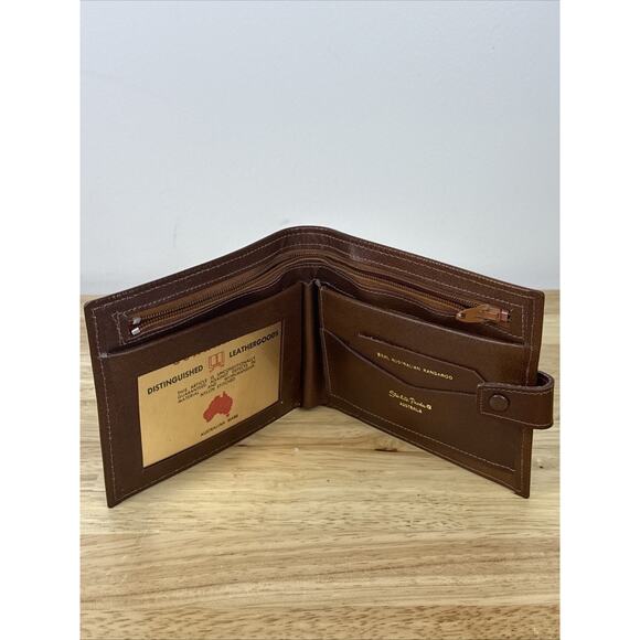 Vintage Brown Leather BiFold Wallet Australia Kangaroo Fur Starlite Products - Picture 3 of 13